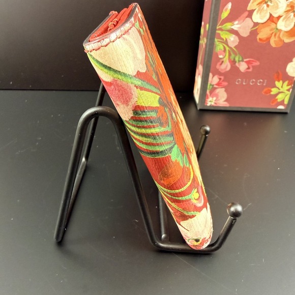 Gucci Blooms Compact Bifold Wallet Red Floral 410120 Authentic w/ Box & COA - Picture 6 of 14